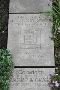 Boulogne Eastern Cemetery - Bardrick, Charles Joseph