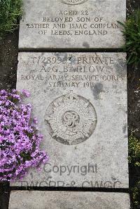 Boulogne Eastern Cemetery - Barlow, A G