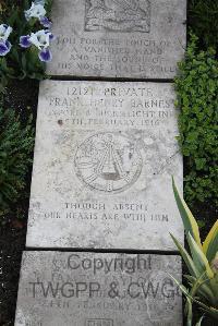 Boulogne Eastern Cemetery - Barnes, Frank Henry