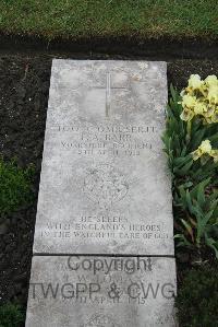 Boulogne Eastern Cemetery - Barr, Frederick Arthur