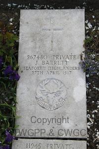 Boulogne Eastern Cemetery - Barrett, John