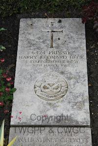 Boulogne Eastern Cemetery - Beck, Harry Leonard