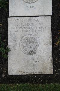 Boulogne Eastern Cemetery - Beckett, Joseph Edward