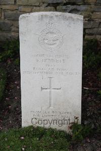 Boulogne Eastern Cemetery - Bennett, Edward