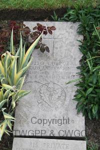 Boulogne Eastern Cemetery - Bentley, Edward Andrew