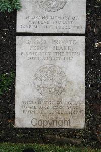 Boulogne Eastern Cemetery - Blake, Percy