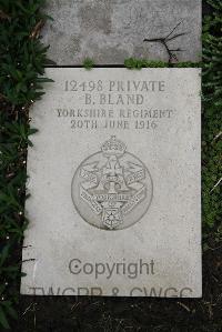 Boulogne Eastern Cemetery - Bland, B