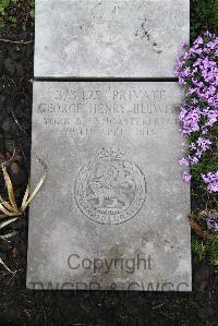 Boulogne Eastern Cemetery - Blewitt, George Henry