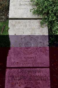 Boulogne Eastern Cemetery - Bottomley, John Jesse