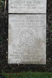 Boulogne Eastern Cemetery - Bradbury, Frederick George