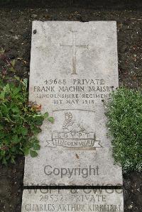 Boulogne Eastern Cemetery - Braisby, Frank MacHin