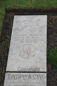 Boulogne Eastern Cemetery - Brebner, G W