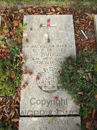 Boulogne Eastern Cemetery - Bretland, William