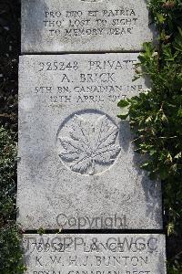 Boulogne Eastern Cemetery - Brick, Alexander