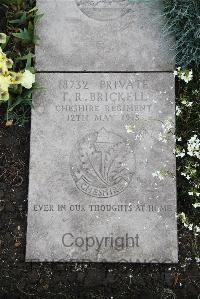 Boulogne Eastern Cemetery - Brickell, Thomas Reginald