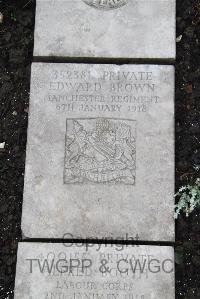 Boulogne Eastern Cemetery - Brown, Edward