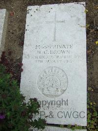 Boulogne Eastern Cemetery - Brown, Henry George