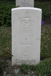 Boulogne Eastern Cemetery - Buchan, Torrance