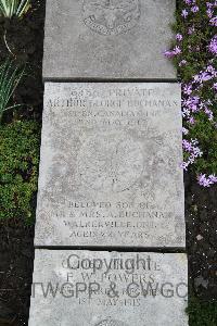 Boulogne Eastern Cemetery - Buchanan, Arthur George