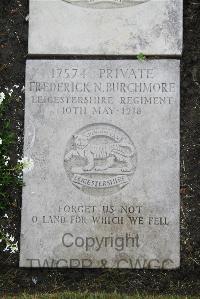 Boulogne Eastern Cemetery - Burchmore, Frederick Norman