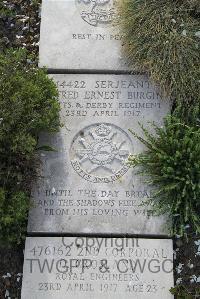 Boulogne Eastern Cemetery - Burgin, Alfred Ernest