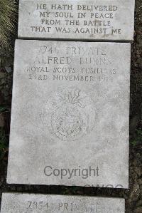 Boulogne Eastern Cemetery - Burns, Alfred