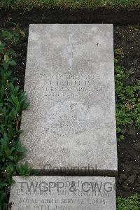 Boulogne Eastern Cemetery - Burns, John David