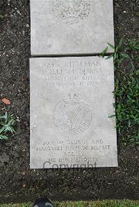 Boulogne Eastern Cemetery - Burns, William