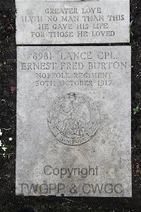 Boulogne Eastern Cemetery - Burton, Ernest Fred