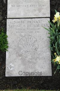 Boulogne Eastern Cemetery - Butterfield, George Henry