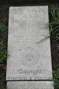 Boulogne Eastern Cemetery - Bye, Alfred George