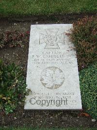 Boulogne Eastern Cemetery - Campbell, Frederick William