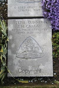 Boulogne Eastern Cemetery - Callan, J H