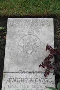 Boulogne Eastern Cemetery - Campbell, Michael