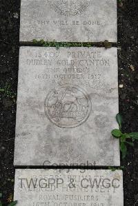 Boulogne Eastern Cemetery - Canton, Dudley Gold