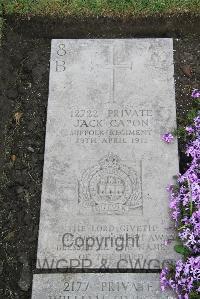 Boulogne Eastern Cemetery - Capon, Jack