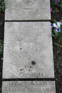 Boulogne Eastern Cemetery - Carr, W C