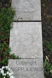 Boulogne Eastern Cemetery - Cath, J E