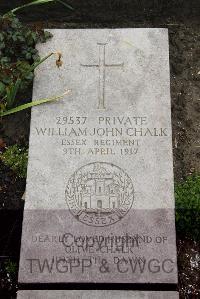 Boulogne Eastern Cemetery - Chalk, William John