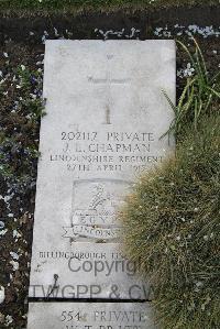 Boulogne Eastern Cemetery - Chapman, J E