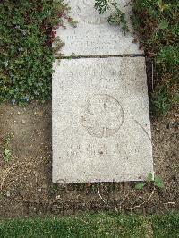 Boulogne Eastern Cemetery - Chignell, Stephen Conway