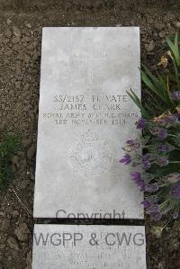 Boulogne Eastern Cemetery - Clark, James