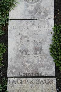 Boulogne Eastern Cemetery - Clements, William John