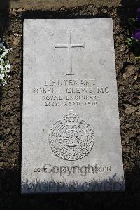 Boulogne Eastern Cemetery - Clews, R