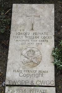 Boulogne Eastern Cemetery - Cocks, Percy William