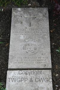 Boulogne Eastern Cemetery - Coleman, Joseph John