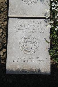 Boulogne Eastern Cemetery - Connell, John