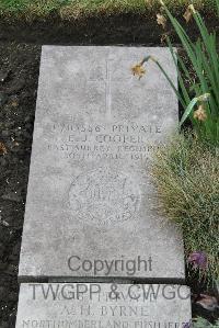 Boulogne Eastern Cemetery - Cooper, Ebba