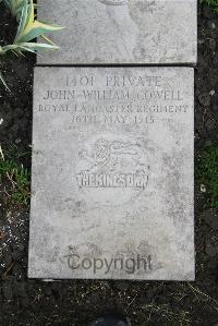 Boulogne Eastern Cemetery - Cowell, John William