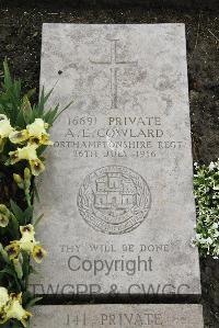 Boulogne Eastern Cemetery - Cowlard, Albert Edward